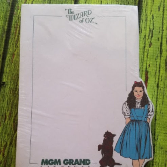 Wizard Of Oz Other - Wizard of Oz MGM Grand Dorothy & Toto Notepad